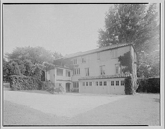 A historical photo of 3900 Nebraska Avenue. Courtesy of the Swedish Embassy.