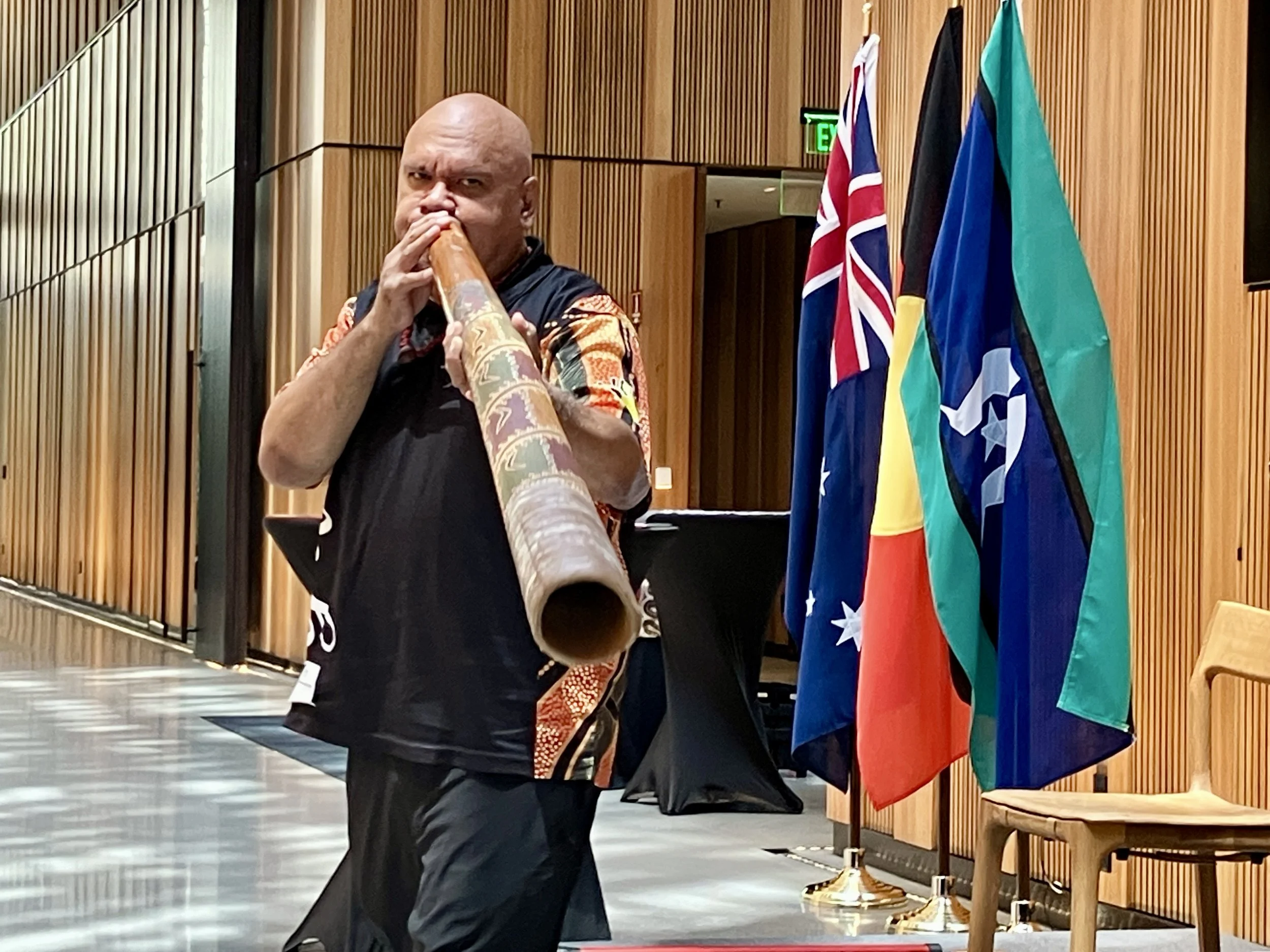 Australian Embassy Hosts Masterclass in Indigenous Art
