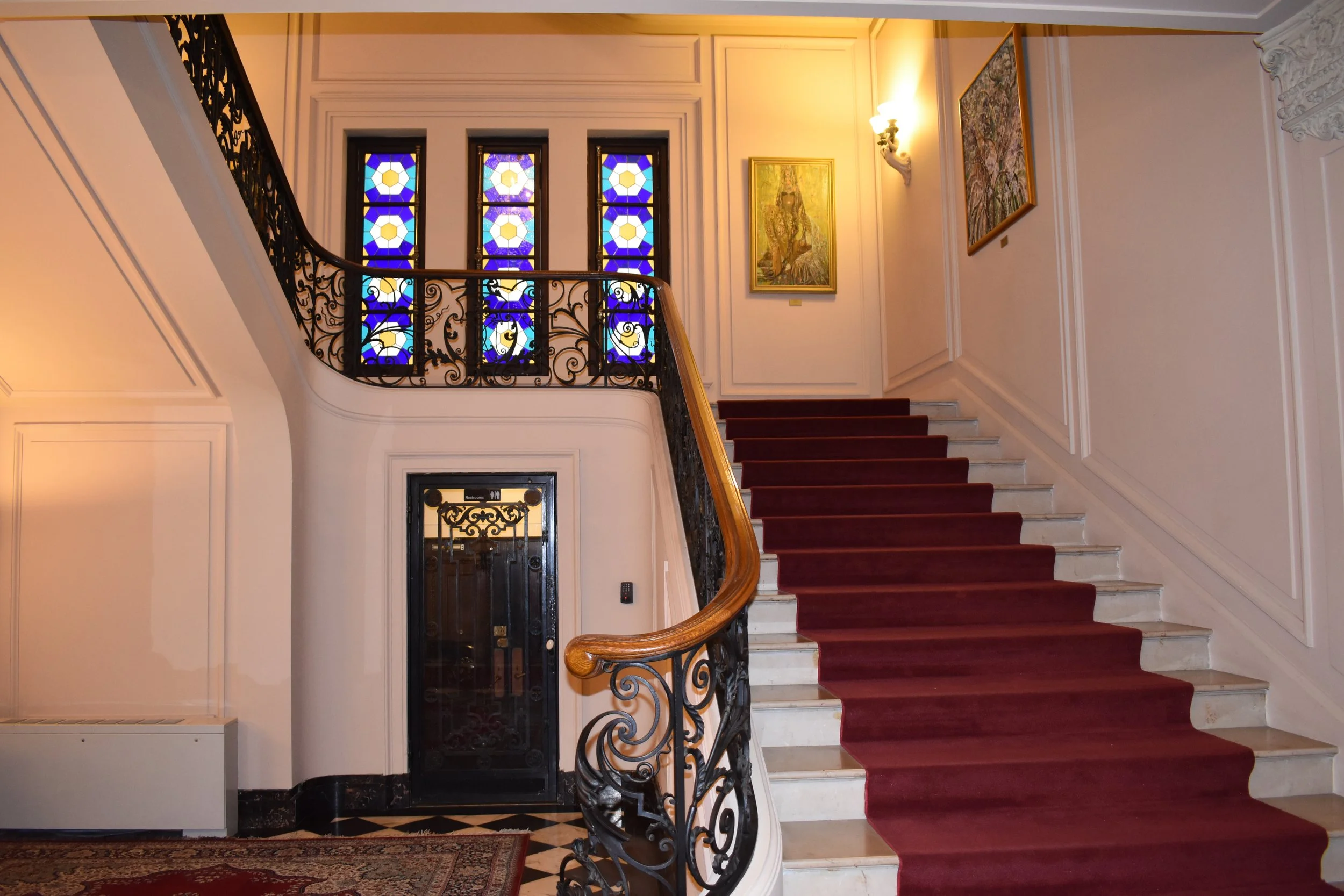 The same stairway now in the Embassy of Uzbekistan. Photo by Diplomatica Global Media.