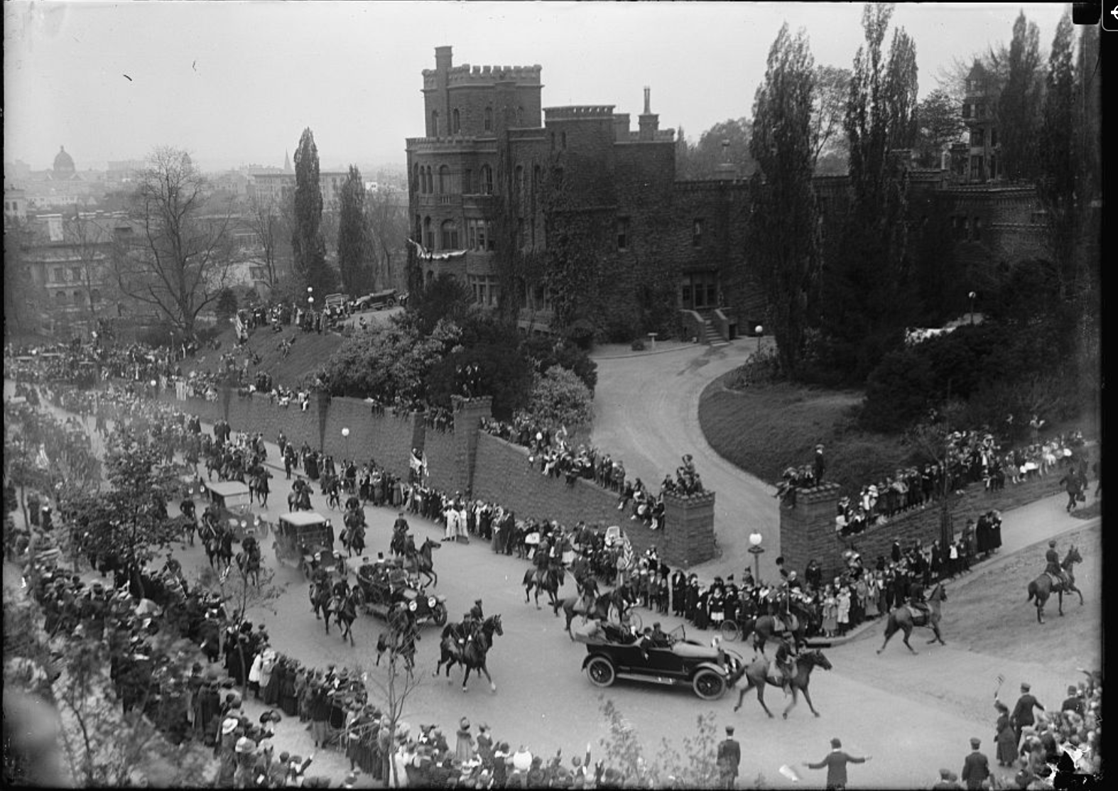 The Henderson Castle in 1917. Ruins of the castle wall are all that remain. Photo by Harris & Ewing, courtesy of the Library of Congress.